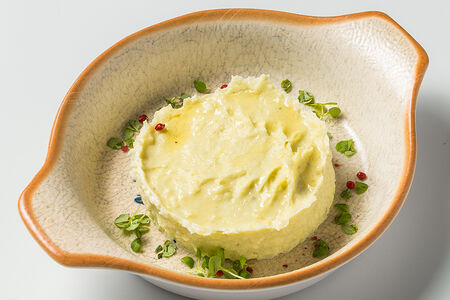 Картофельное пюре с сыром горгонзола