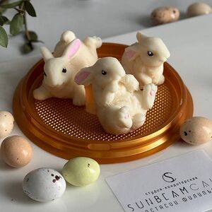 Фигурка на кулич Зайка