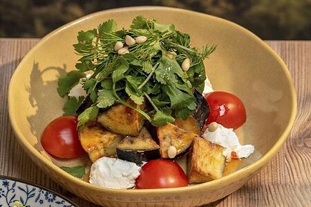 Салат с баклажанами