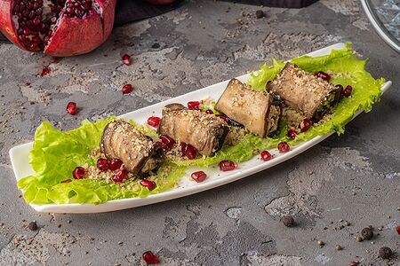 Баклажаны с грецким орехом