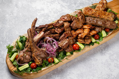 Ассорти из шашлыков