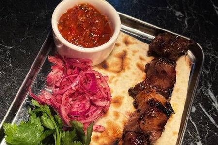 Говяжья печень с курдюком на мангале