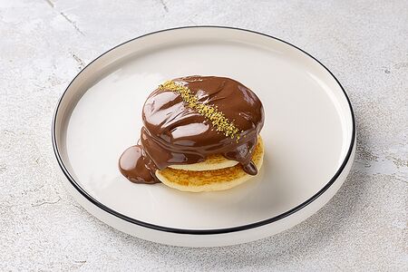 Панкейки с шоколадно-ореховой пастой Нутелла