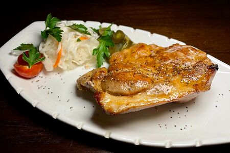 Стейк из свиной шеи