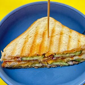 Кацу-Сандо с тунцом