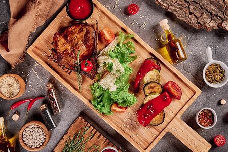 Стейк из шейки свинины мраморной 