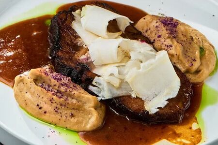 Шея бычка в солодовом соусе