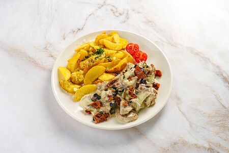 Свинина дорблю с картофелем по-деревенски