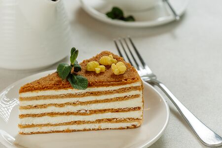 Торт Медовик