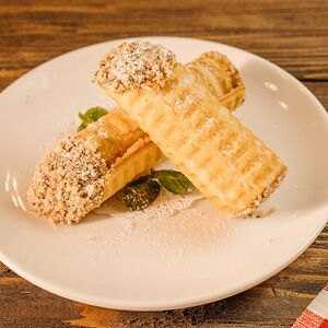 Вафельные трубочки со сгущенкой
