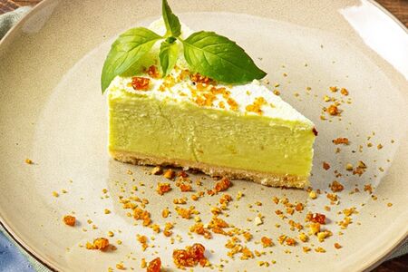 Чизкейк Фисташковый