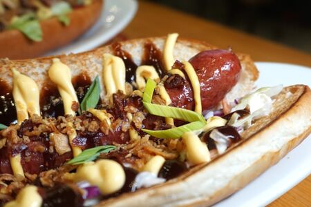 Хот-дог Коул Слоу 