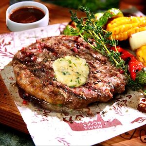 Бистекка из мраморной говядины