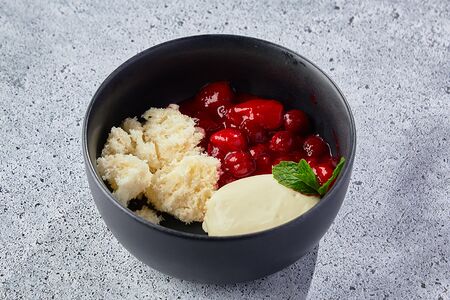 Ягодный соус с ганашем