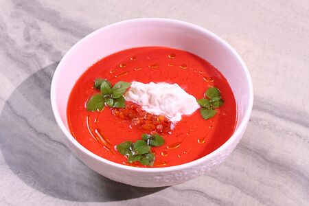 Гаспачо, страчателла, сальса из овощей