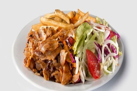 Шаверма на тарелке