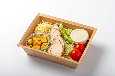 Салат Цезарь премиум