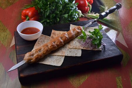 Люля-кебаб из курицы с соусом сацебели