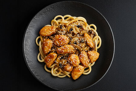 Удон с курицей 