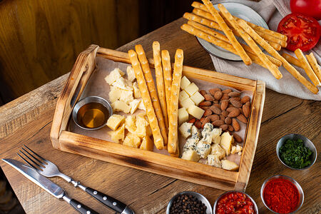 Сырная тарелка