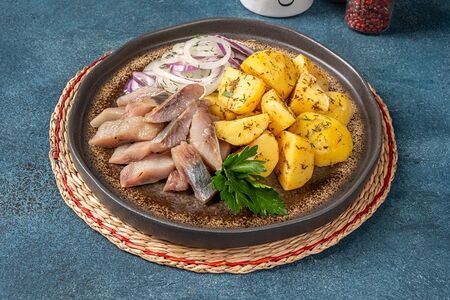 Сельдь пряного посола