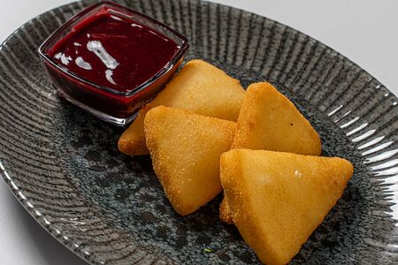 Сулугуни жареный 