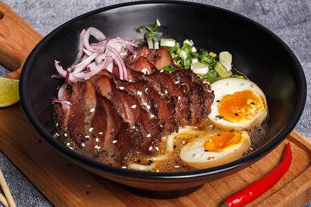 Рамен со щечками