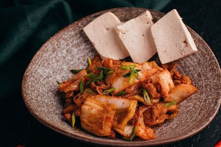 Кимчи со свининой Основной