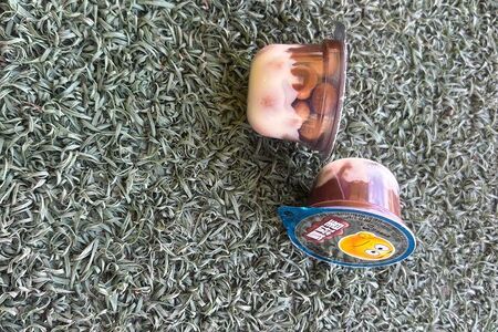 Шоколадный десерт с печеньем 