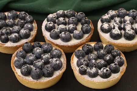 Тарталетка с голубикой