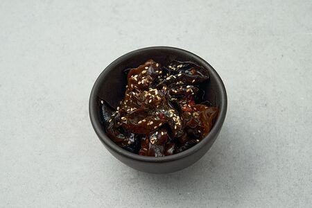 Маринованные грибы муэр