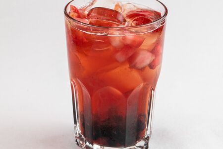 Домашний лимонад Малина-Грейпфрут-Ваниль