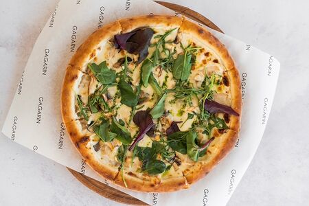 С куриным филе, грибами и сыром дорблю