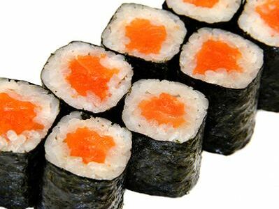 Мини-роллы с лососем