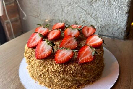 Торт Медовик, 100гр