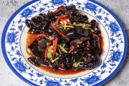 А3 Салат из древесных грибов