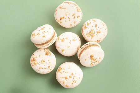 Макарон Карамельный