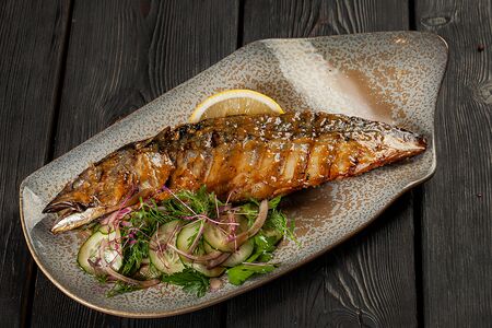 Скумбрия в дровяной печи 