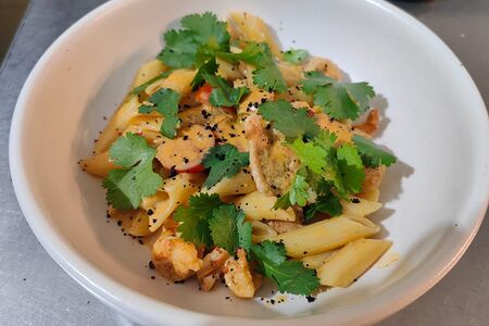 Паста том-ям