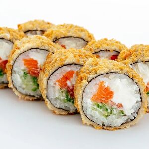 Хот с лососем и огурцом