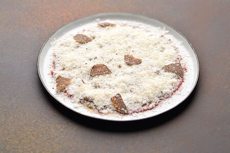 Карпаччо из говядины с трюфелем