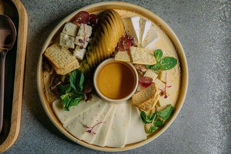 Сырное ассорти