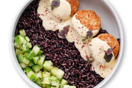 Крабкейки с черным рисом