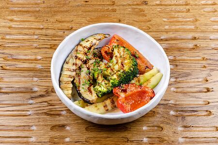 Овощи на тепане