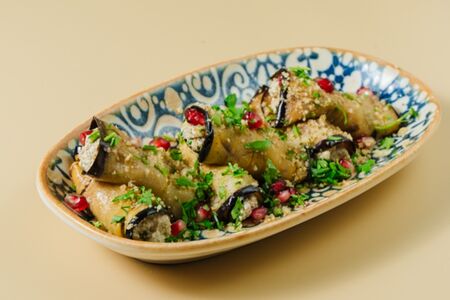 Рулетики из баклажанов