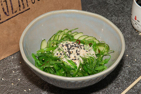 Чука с ореховым соусом