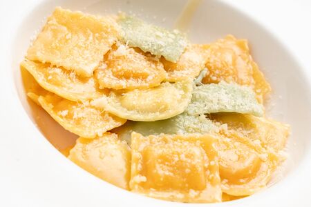 Цветные равиоли