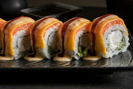 Ролл Сяке Чеддер