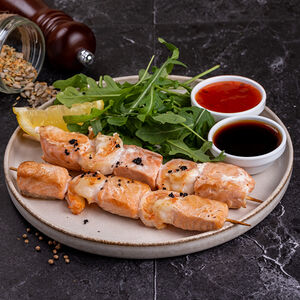 Шашлычок из лосося и креветок