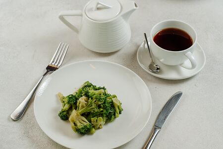 Брокколи на пару